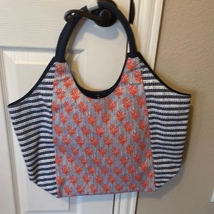 NWOT pristine Stella & Dot coral dune tote